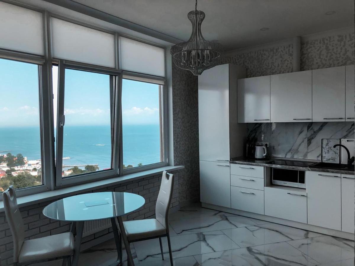 M&P Vip Appartments In Arkadia أوديسا المظهر الخارجي الصورة