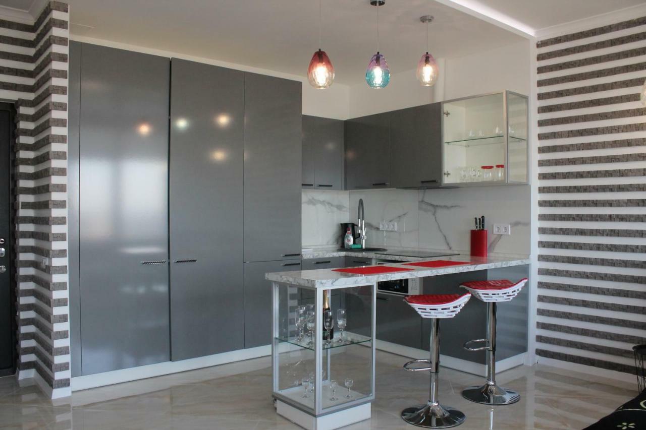 M&P Vip Appartments In Arkadia أوديسا المظهر الخارجي الصورة