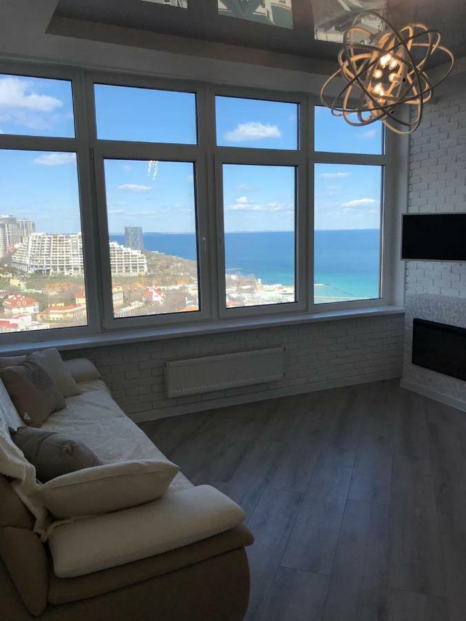 M&P Vip Appartments In Arkadia أوديسا المظهر الخارجي الصورة