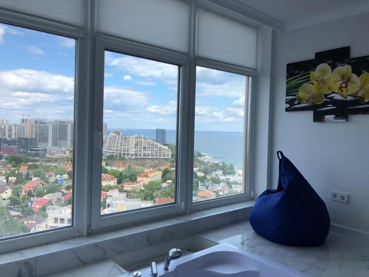 M&P Vip Appartments In Arkadia أوديسا المظهر الخارجي الصورة